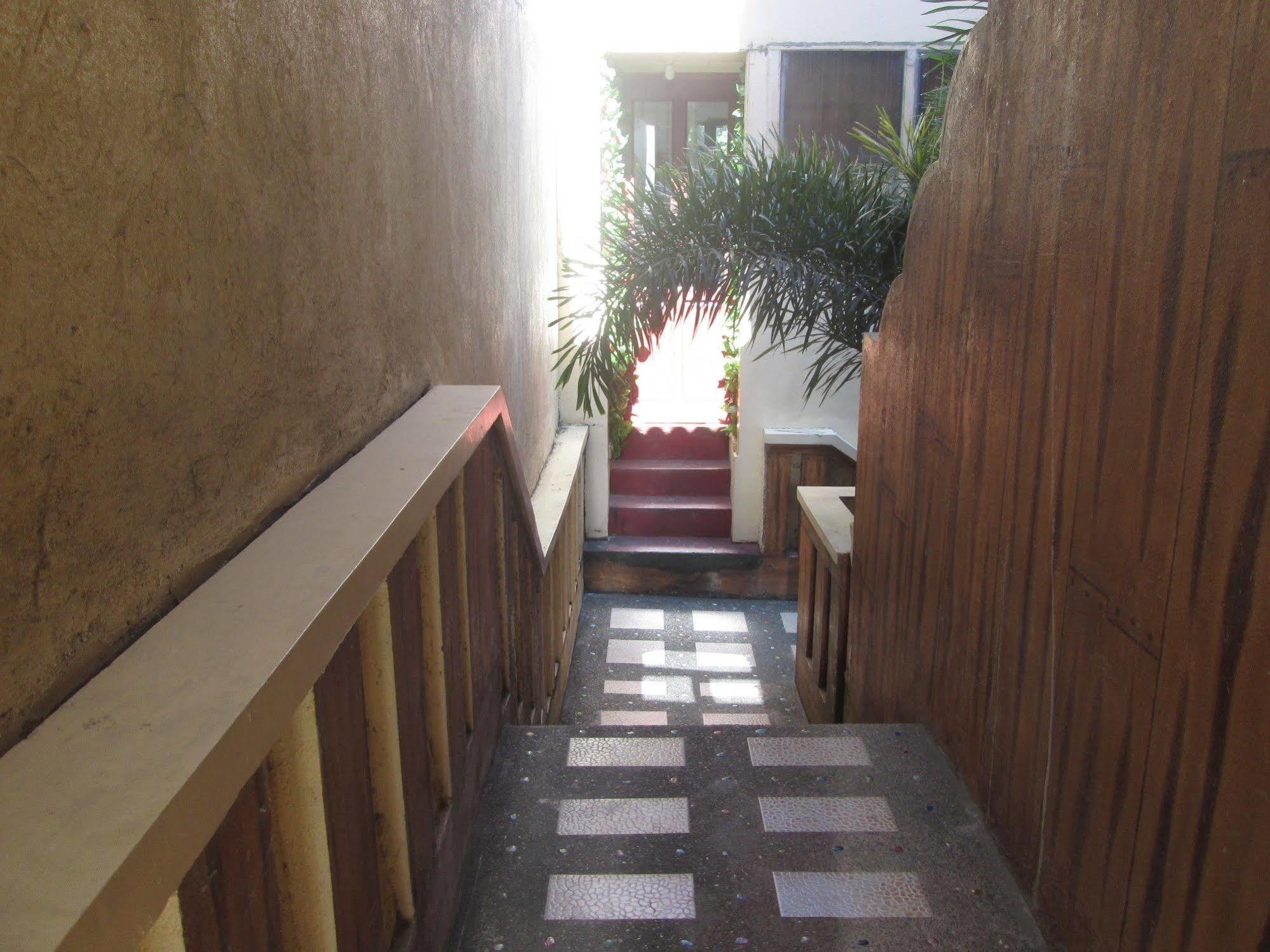 Maxima De Boracay Apartment Balabag  Exterior photo